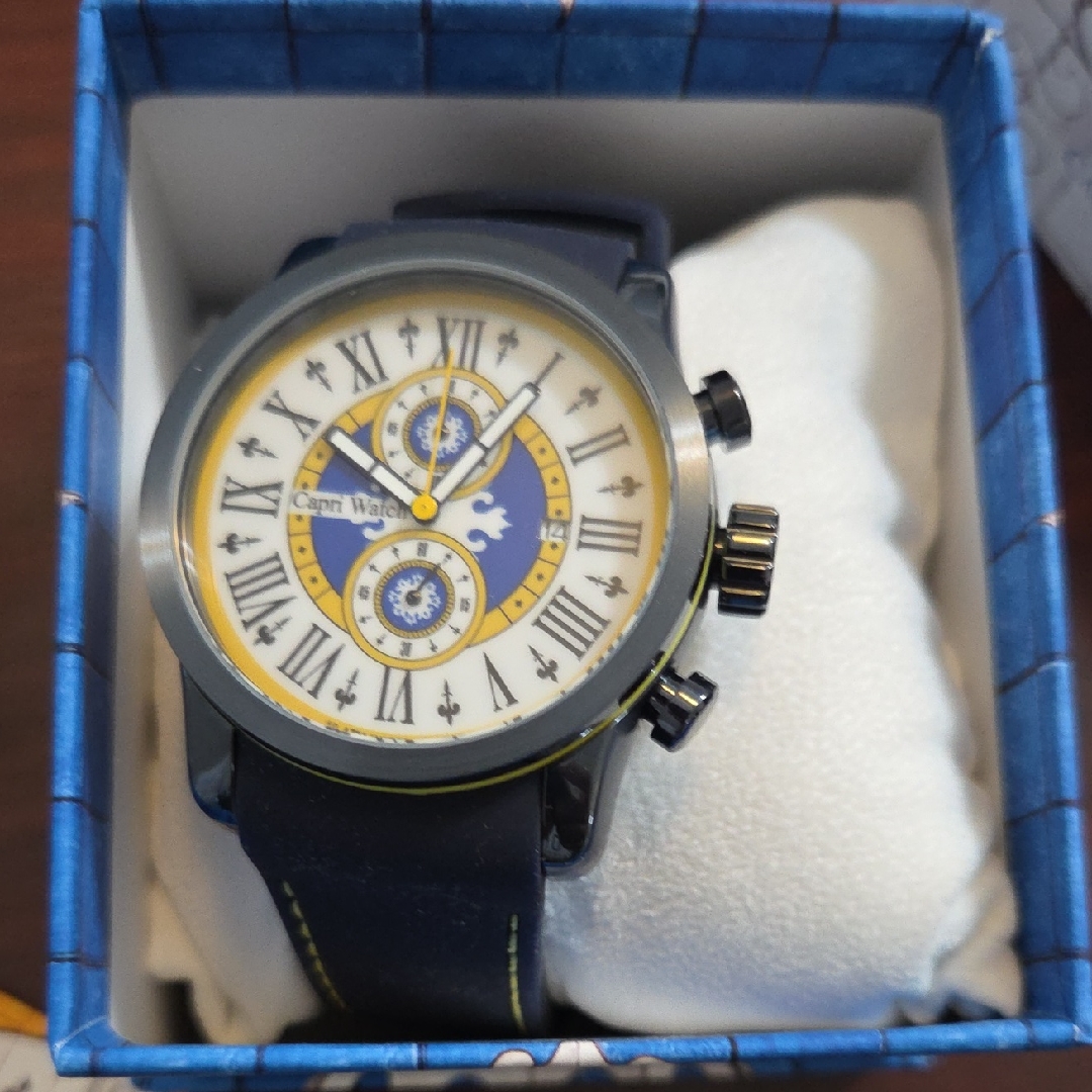 Capri Watches Mens Black And Gold Chronograph